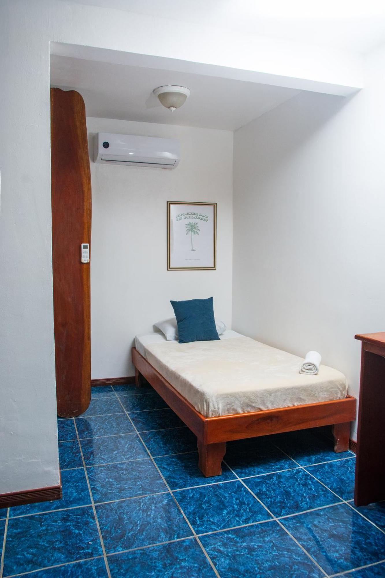 La Posada - Hostel Playa Santa Teresa  المظهر الخارجي الصورة